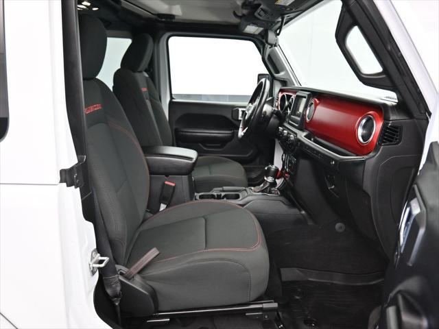 Photo of 2021 Bright White Clearcoat Jeep Wrangler
