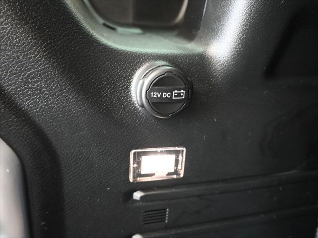 Photo of 2021 Bright White Clearcoat Jeep Wrangler