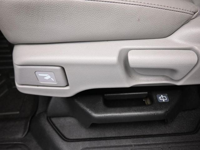 Photo of 2019 Pacific Pewter Metallic Honda Odyssey