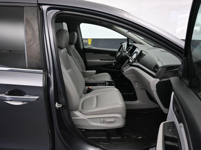 Photo of 2019 Pacific Pewter Metallic Honda Odyssey