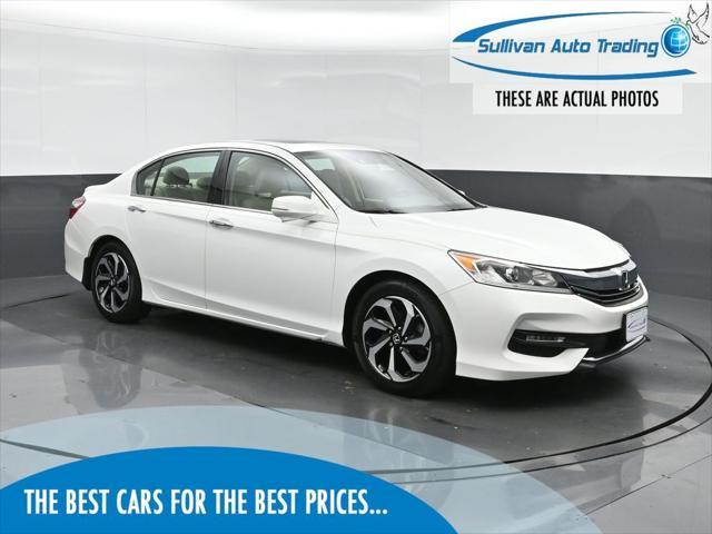 Photo of 2016 White Orchid Pearl Honda Accord