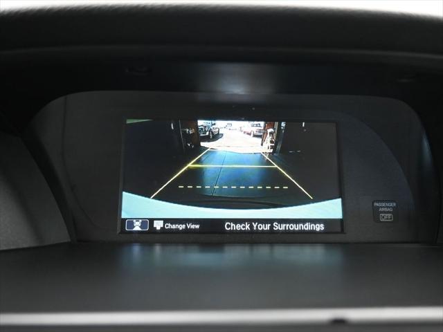 Photo of 2016 White Orchid Pearl Honda Accord