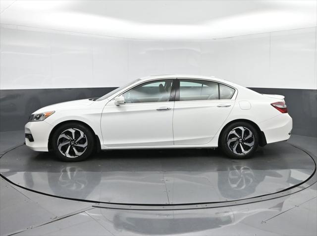 Photo of 2016 White Orchid Pearl Honda Accord