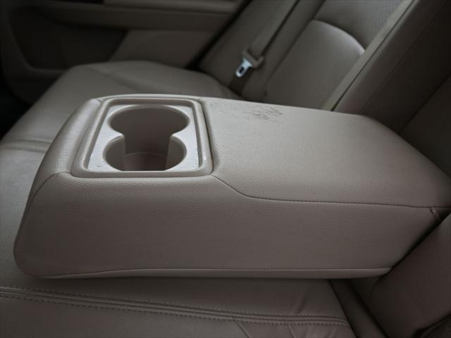 Photo of 2016 White Orchid Pearl Honda Accord