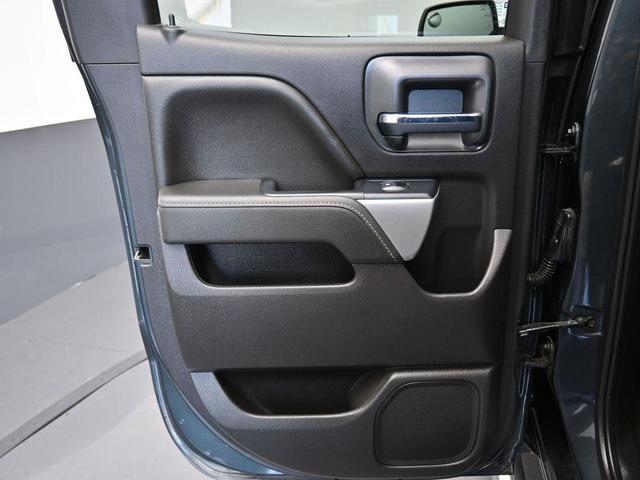 Photo of 2019 Graphite Metallic Chevrolet Silverado 1500