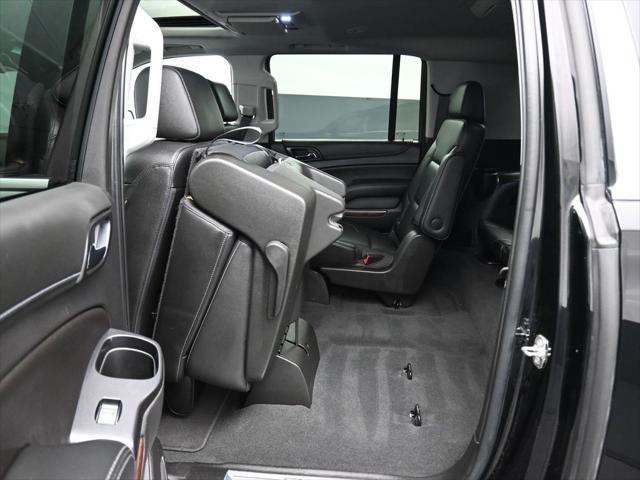Photo of 2020 Onyx Black GMC Yukon XL