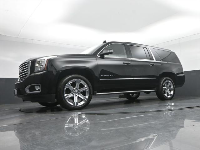 Photo of 2020 Onyx Black GMC Yukon XL