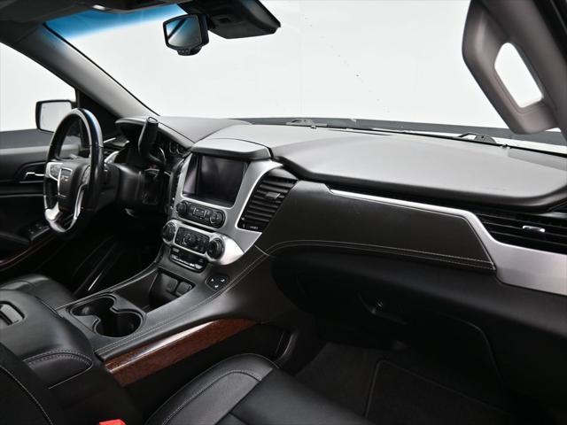 Photo of 2020 Onyx Black GMC Yukon XL