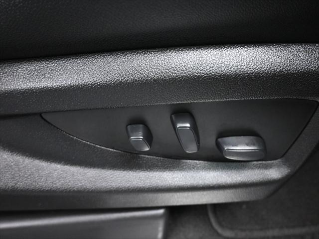 Photo of 2020 Onyx Black GMC Yukon XL