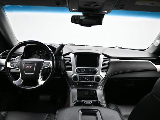 Photo of 2020 Onyx Black GMC Yukon XL