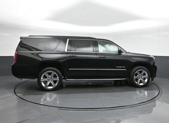 Photo of 2020 Onyx Black GMC Yukon XL