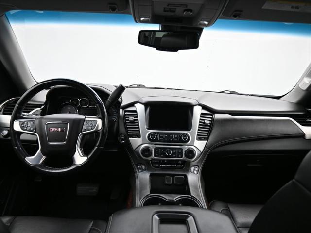 Photo of 2020 Onyx Black GMC Yukon XL