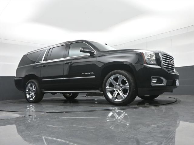 Photo of 2020 Onyx Black GMC Yukon XL