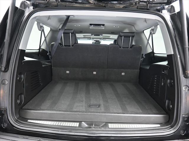 Photo of 2020 Onyx Black GMC Yukon XL