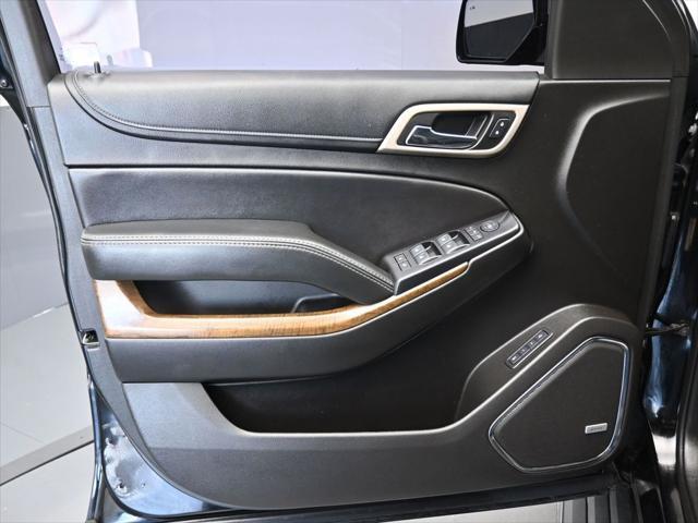 Photo of 2018 Onyx Black GMC Yukon XL
