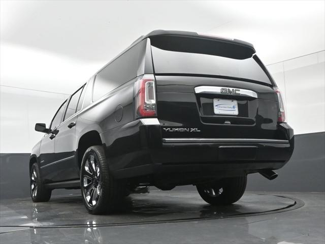 Photo of 2018 Onyx Black GMC Yukon XL