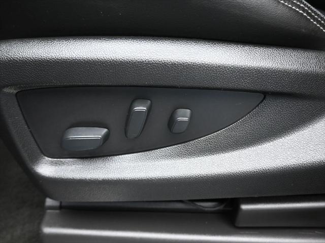 Photo of 2018 Onyx Black GMC Yukon XL