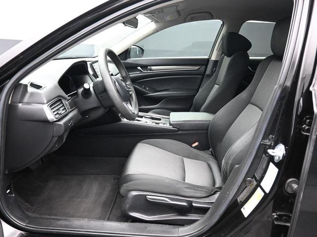 Photo of 2021 Crystal Black Pearl Honda Accord