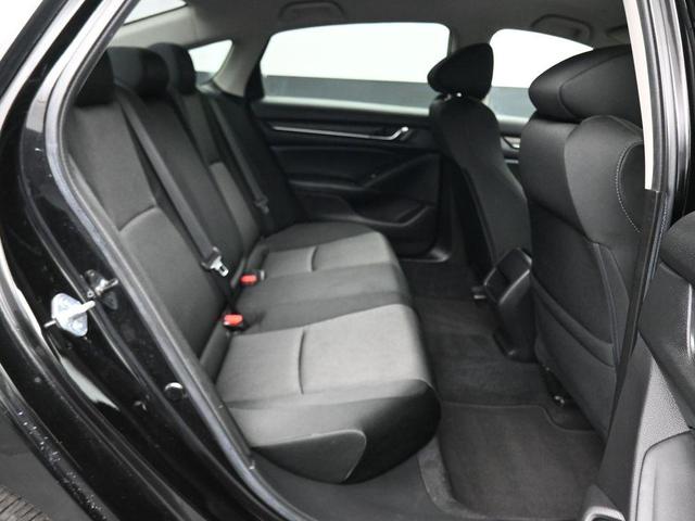 Photo of 2021 Crystal Black Pearl Honda Accord