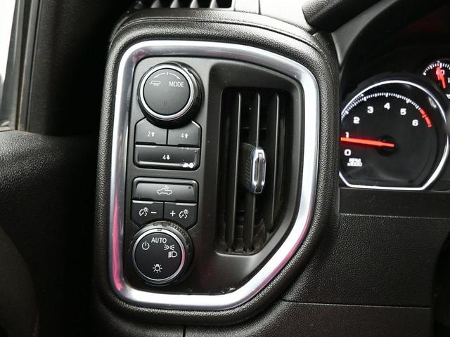 Photo of 2022 Black Chevrolet Silverado 2500