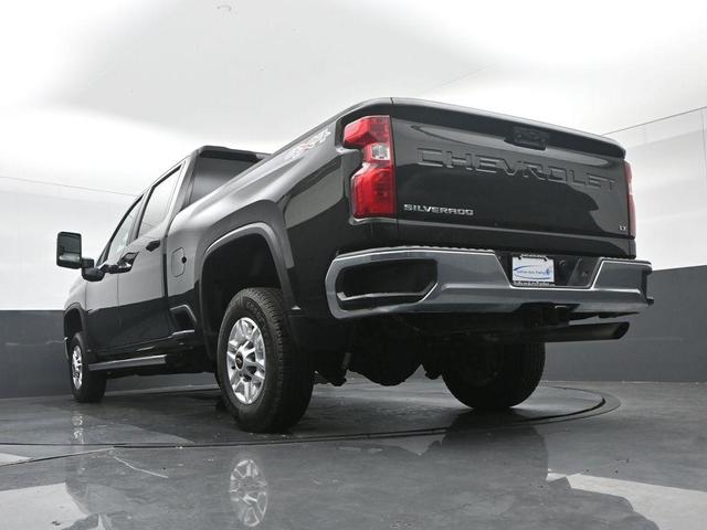 Photo of 2022 Black Chevrolet Silverado 2500