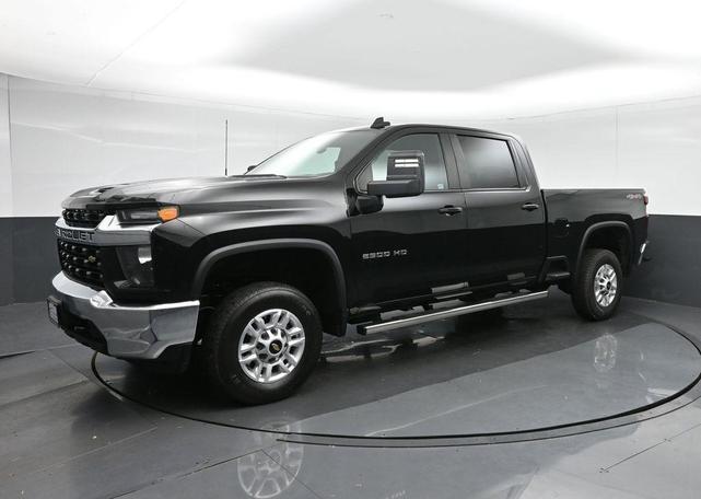Photo of 2022 Black Chevrolet Silverado 2500