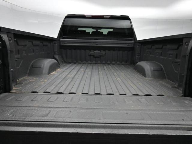 Photo of 2022 Black Chevrolet Silverado 2500