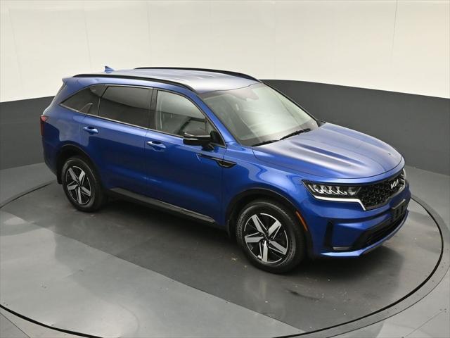 Photo of 2022 Sapphire Blue Kia Sorento