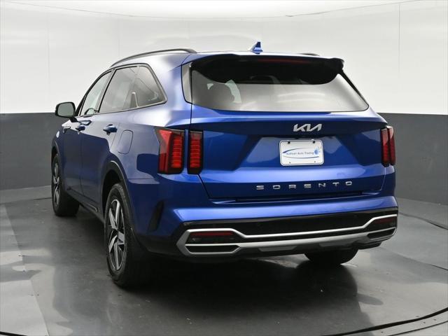 Photo of 2022 Sapphire Blue Kia Sorento