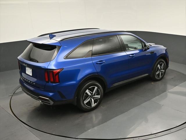 Photo of 2022 Sapphire Blue Kia Sorento