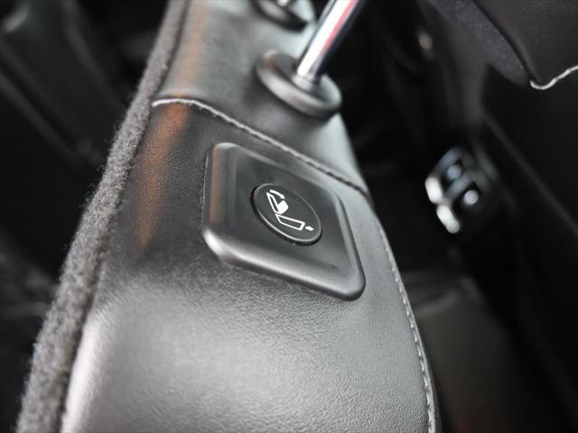Photo of 2022 Sapphire Blue Kia Sorento