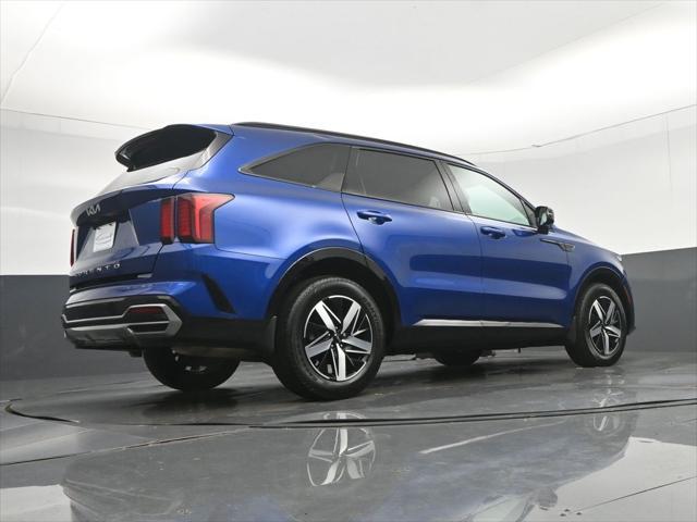 Photo of 2022 Sapphire Blue Kia Sorento