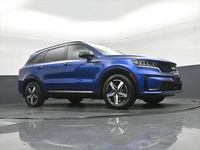 Photo of 2022 Sapphire Blue Kia Sorento