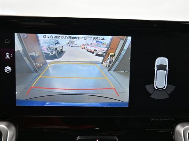 Photo of 2022 Sapphire Blue Kia Sorento