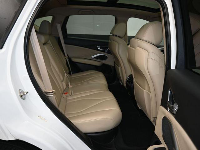 Photo of 2020 Platinum White Pearl Acura RDX