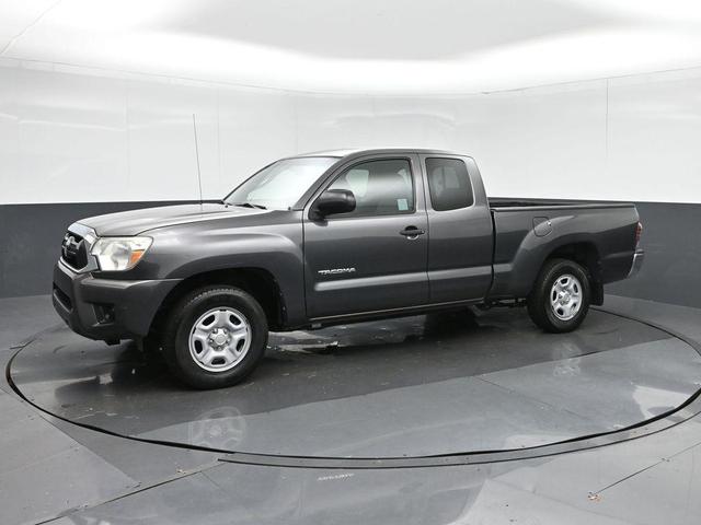 Photo of 2013 Magnetic Gray Metallic Toyota Tacoma