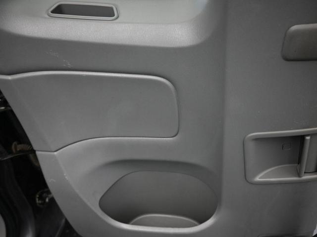 Photo of 2013 Magnetic Gray Metallic Toyota Tacoma