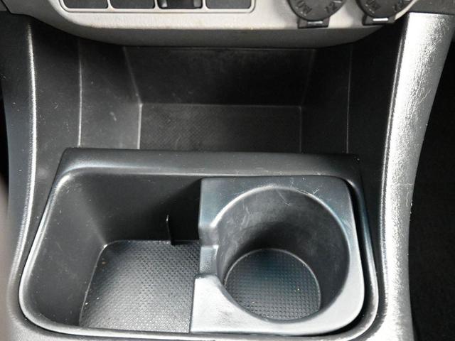 Photo of 2013 Magnetic Gray Metallic Toyota Tacoma