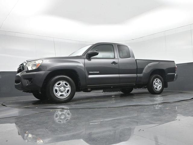 Photo of 2013 Magnetic Gray Metallic Toyota Tacoma