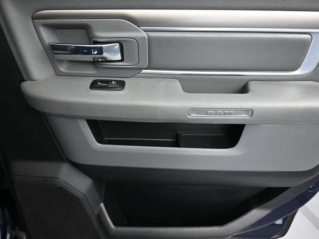 Photo of 2013 True Blue Pearlcoat RAM 2500