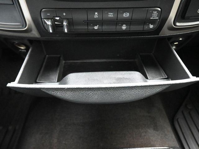 Photo of 2013 True Blue Pearlcoat RAM 2500