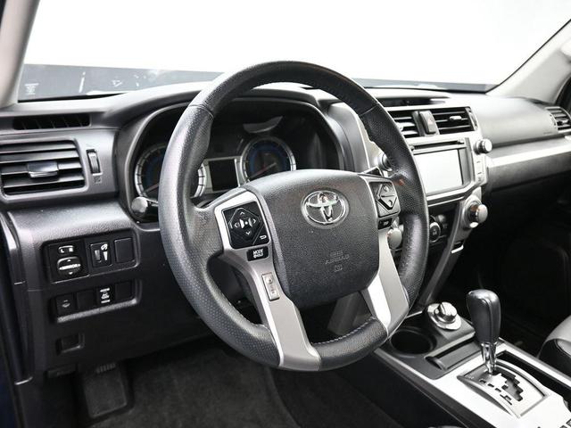 Photo of 2018 Nautical Blue Metallic Toyota 4Runner