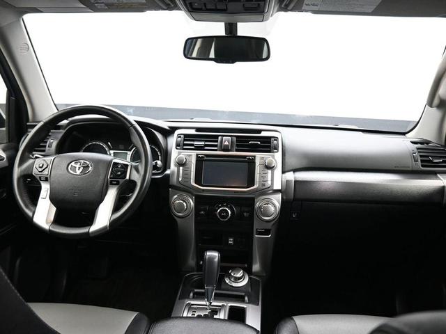 Photo of 2018 Nautical Blue Metallic Toyota 4Runner