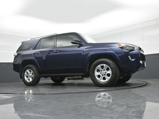 Photo of 2018 Nautical Blue Metallic Toyota 4Runner