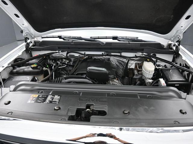 Photo of 2018 Summit White GMC Sierra 2500