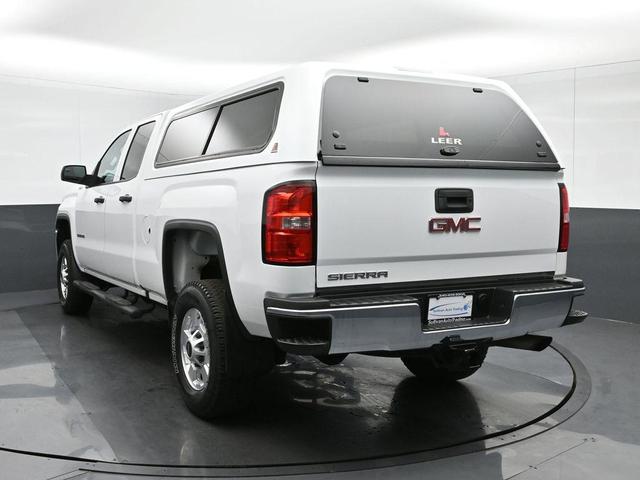 Photo of 2018 Summit White GMC Sierra 2500