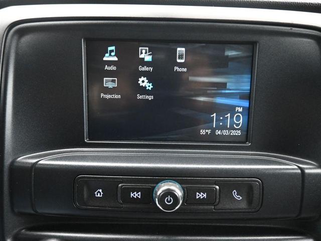 Photo of 2018 Summit White GMC Sierra 2500