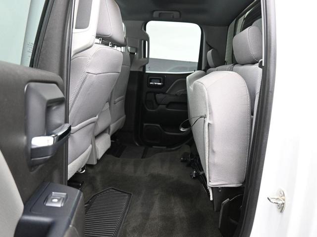 Photo of 2018 Summit White GMC Sierra 2500