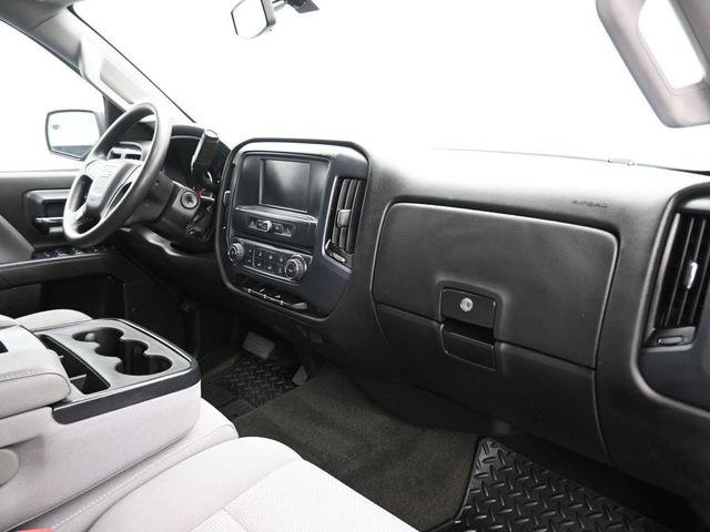 Photo of 2018 Summit White GMC Sierra 2500