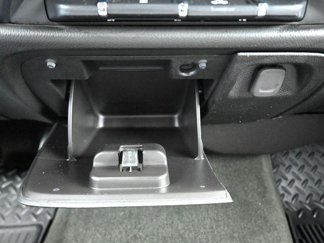 Photo of 2018 Summit White GMC Sierra 2500